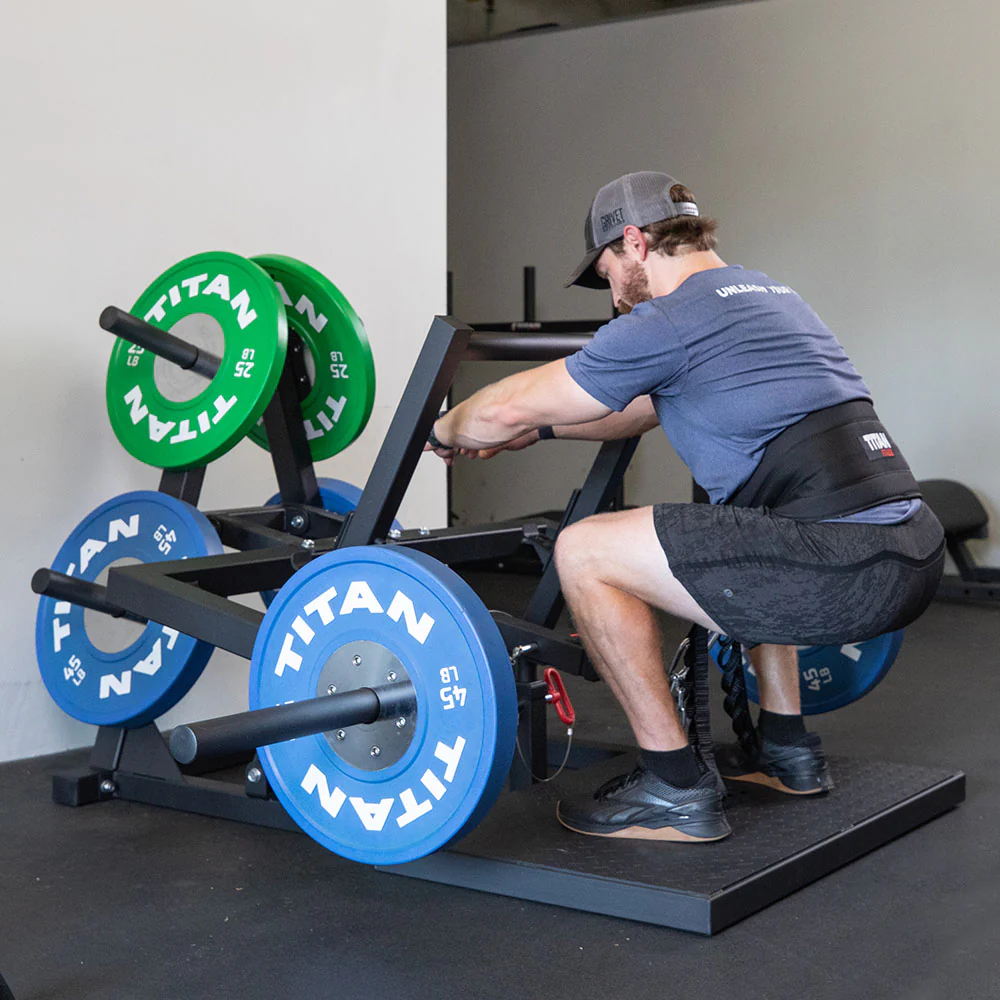 Scratch and Dent, Belt Squat Machine - Image 3