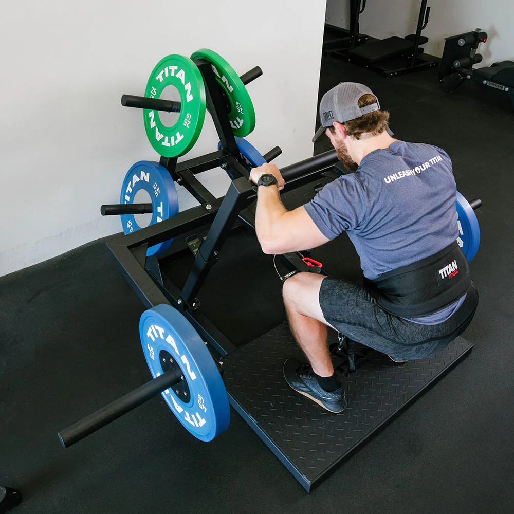 Scratch and Dent, Belt Squat Machine - Image 4