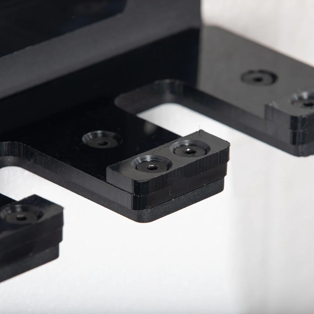 Scratch and Dent, 3 Barbell Vertical Hanger - Image 3
