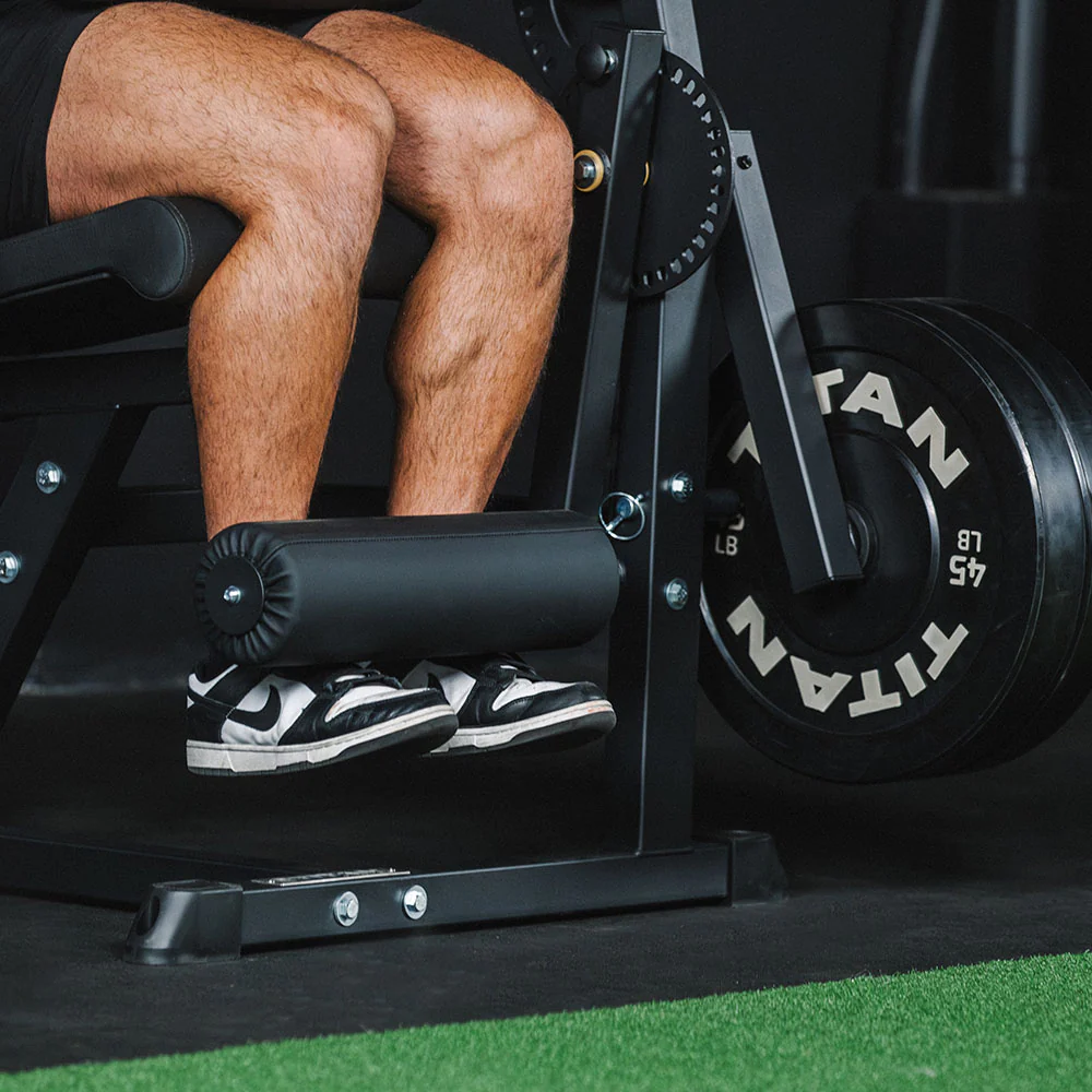 Scratch and Dent, Leg Extension and Curl Machine - Image 3