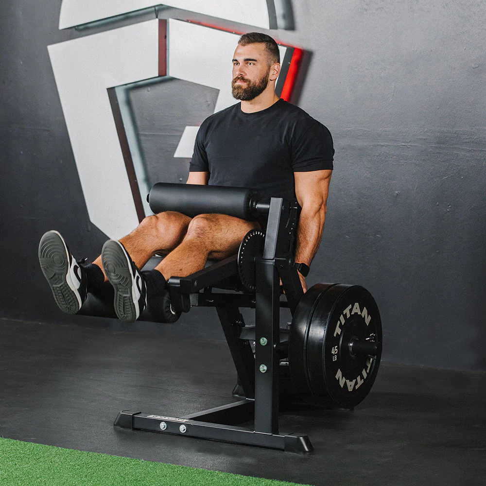 Scratch and Dent, Leg Extension and Curl Machine - Image 5